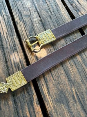 Srednjeveški pas 15. stol. Anglija rjav